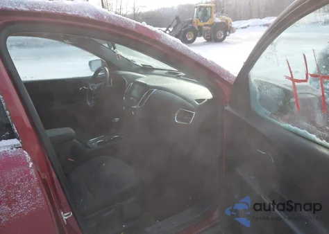 2018 Chevrolet Equinox Lt z USA, uszkodzony, nr VIN 2GNAXSEV1J6129171